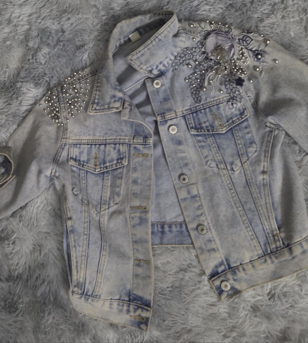 Boutique 9 Light Wash Embellished Denim Jacket with Silver Studs
